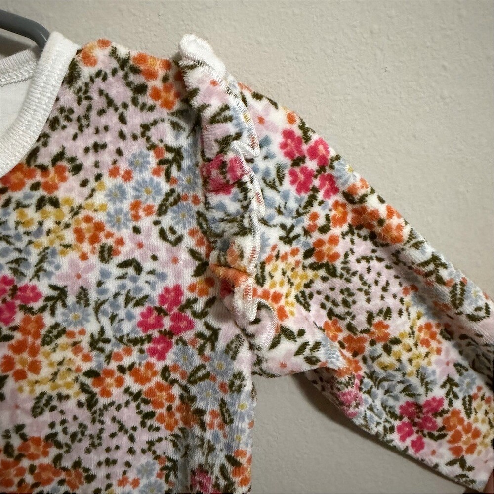 Magnetic Me Footie Sleeper Baby Girls 3-6 Months Multicolor Ditsy Floral - Picture 3 of 5